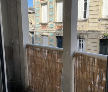 Location Appartement 1 pièce 23m² BORDEAUX 33000 - Photo 4