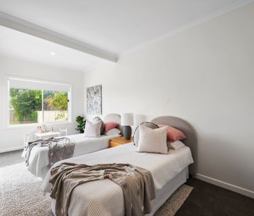 Perfectly Positioned! Charmingly Renovated Throughout - Photo 5