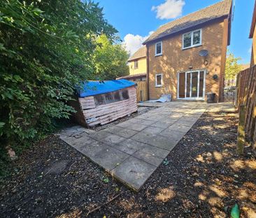 2 bedroom semi-detached house to rent - Photo 4