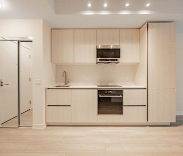 For Lease - 110 Broadway Avenue Unit# 1006 S, Toronto, Ontario - Photo 3