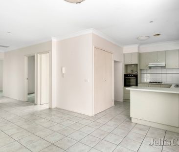 1/8 Rosella Street, Murrumbeena - Photo 1