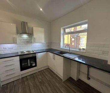 Hainton Avenue, Grimsby, DN32 - Photo 6