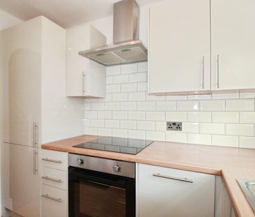 2 bedroom terraced house to rent - Photo 6