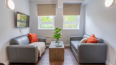 Silver En Suite-2627 - Photo 5