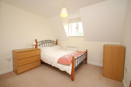 2 bedroom apartment to rent - Photo 4