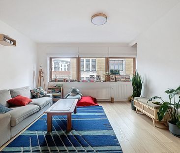 Maison (171m²) totalement rénovée en 2021 / Cinquantenaire - Photo 2