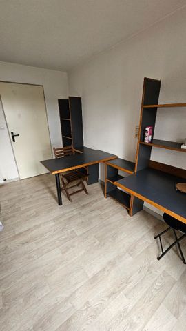 Location Appartement 1 pièce 19m² BESANCON 25000 - Photo 5