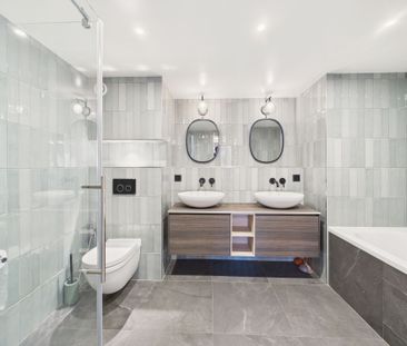 Duplex lumineux et rénové avec vue sur le lac dans la région de Nyon - Photo 6