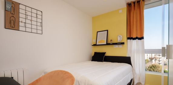 LIBERATION NA Roommate 4 Bedrooms at Le Bouscat - Photo 2