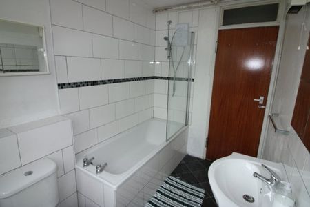 Stamford Gardens, Leamington Spa, CV32 - Photo 5