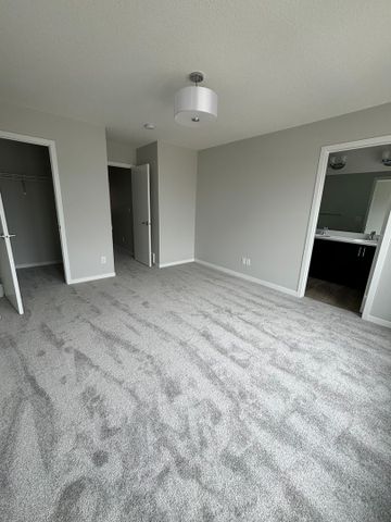 3 Bedroom 1 Den Townhouse in Airdrie - Available November 1, 2025 - Photo 3