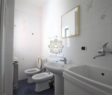 Appartamento con tre camere - Photo 5