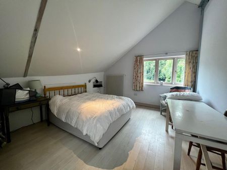 5 bedroom barn conversion to rent - Photo 3