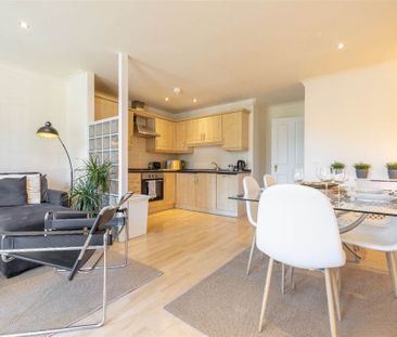 15 Rugby Square, Rugby Parade , Belfast, BT7 1PY - Photo 3