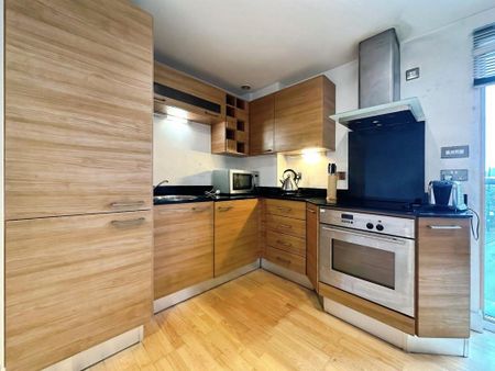 1 bedroom flat to rent - Photo 3