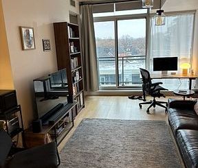 Carlaw Lofts 1190 , ## 629 - Photo 2