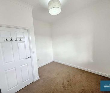 Calver Close, Penryn, TR10 - Photo 5