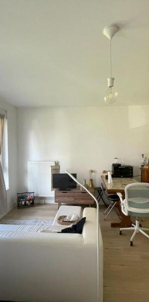 Studio avec parking - Photo 1