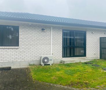 PAPATOETOE, 2 BEDROOMS - Photo 6