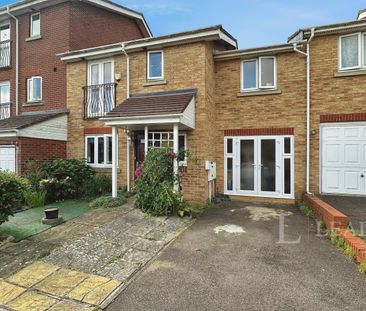 3 bedroom detached to rent Primrose Close - Fully Furnished Home wi... - Photo 3