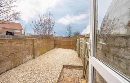 Room in a Shared House, Dorothy St, RG1 - Photo 5