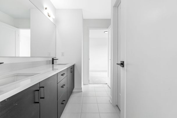 For Lease - 489 Duvernay Drive, Orleans - Cumberland and Area, Ontario - Photo 1