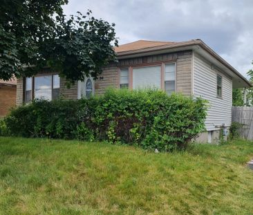 For Lease - 94 Taunton Road Unit# Upper, Oshawa, Ontario - Photo 5