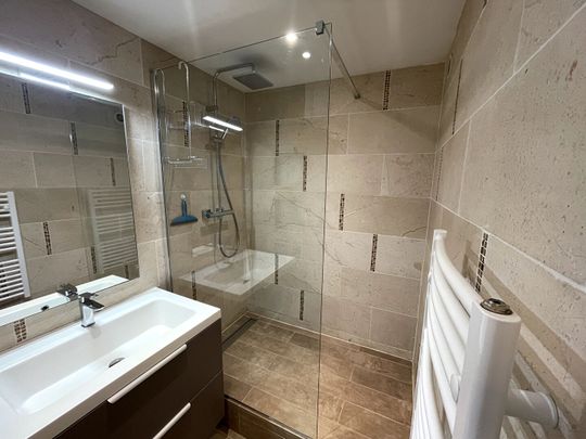 A LOUER - Appartement type 2 sur Carry-le-rouet 37 m2, résidence sécurisée, centre ville, ascenseur une terrasse, - Photo 1