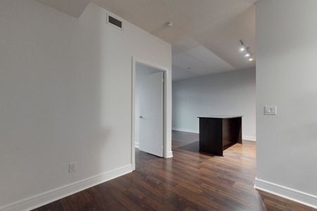 For Lease - 35 Brian Peck Crescent Unit# 813, Toronto, Ontario - Photo 2