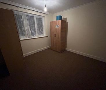 2 Bedroom Flat To Let - Photo 6