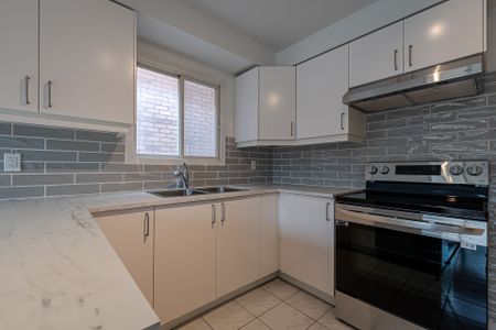 For Lease - 157 Heydon Avenue, New Tecumseth, Ontario - Photo 3