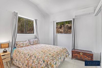 Peaceful 3-Bedroom Home in Leafy Strathdickie - Photo 3