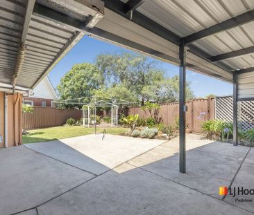 Unbeatable Location, Peaceful Cul-de-Sac Living - Photo 6