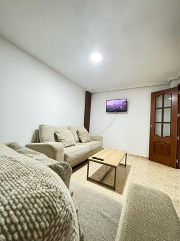 Cozy Room on Avenida del Puerto &nbsp; - Photo 3