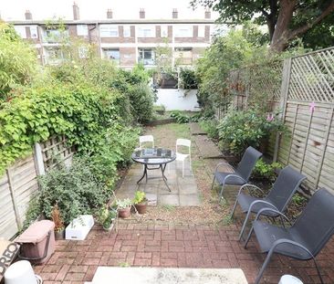 Room in a Shared House, Woodstock Terrace, E14 - Photo 3