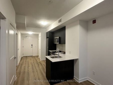 For Lease - 312 Erb Street Unit# 605, Waterloo, Ontario - Photo 5