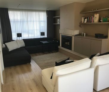 Gezellige rijwoning met 3 slaapkamers en tuin! - Foto 6