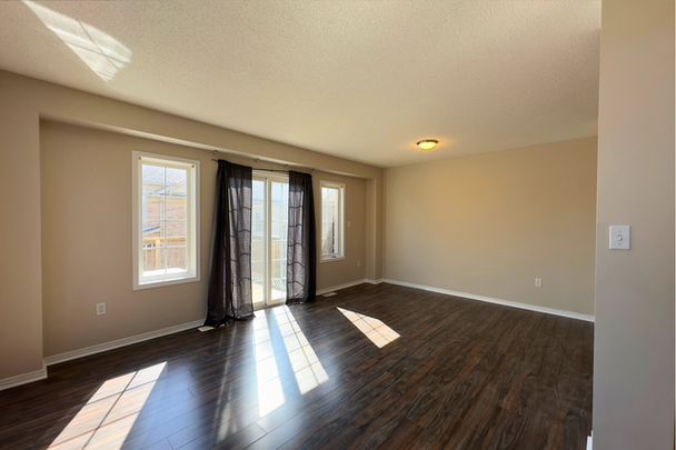 1155 Gordon St • B, Guelph - Photo 1