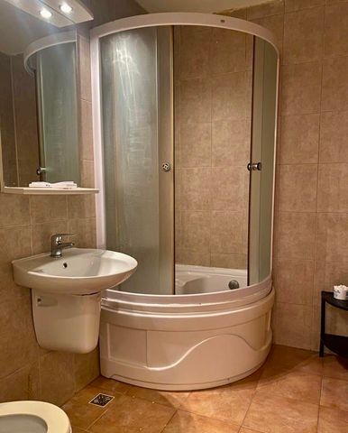 Inchiriez apartament format din doua dormitoare, situat in zona bucur obor - Photo 5