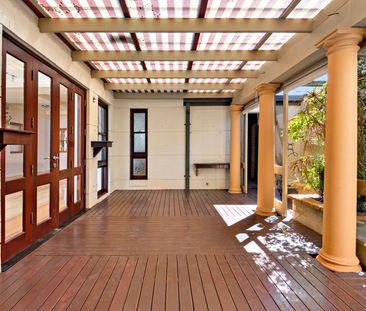 Classic Family Home in Sought-After Suburb - Photo 3