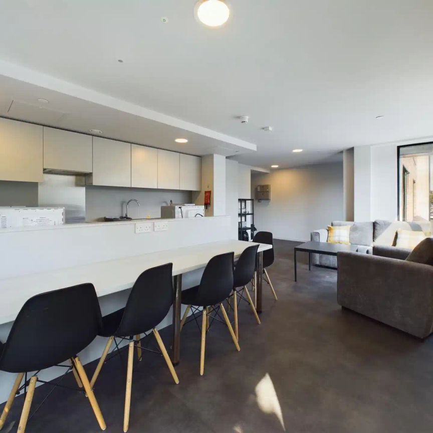 Premium Ensuite - Photo 1