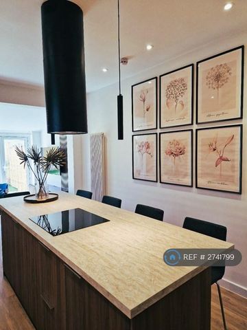 1 bedroom in a house share to rent - Photo 5