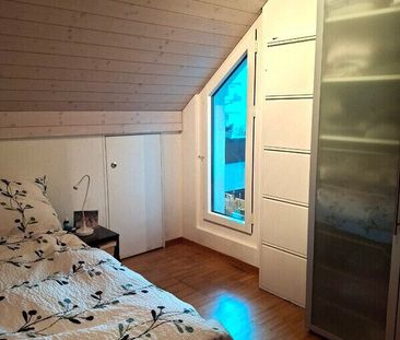 APPARTEMENT 21/2 PIÈCES MANSARDÉ À EBMATINGEN (ZH), MEUBLÉ, TEMPORAIRE - Foto 3