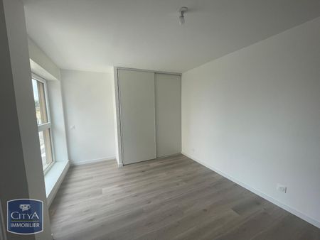 Location Appartement 3 pièces 66m² LE PETIT QUEVILLY 76140 - Photo 2