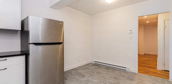 2 CH - 1 SDB - Montréal - $1,735 /mo - Photo 2