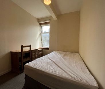 Morgan Place -, Dundee - Photo 5