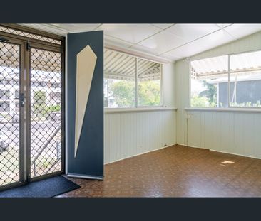 46-48 Gatton Street, Parramatta Park, Qld 4870 - Photo 4