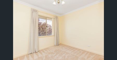 Well maintained townhouse! - Photo 5