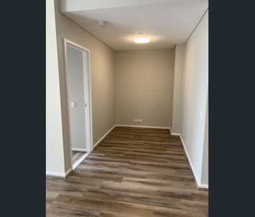 2nd Floor Modern 2 bedroom unit - Photo 1