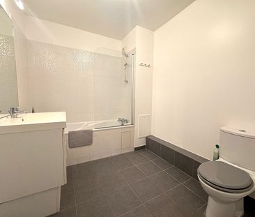 Location Appartement 1 pièce 24m² - Photo 4